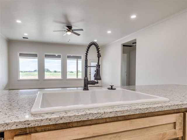 1321 Chisolm Trail Lane, Tuttle, OK 73089