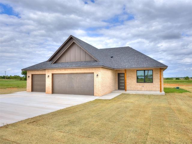 1321 Chisolm Trail Lane, Tuttle, OK 73089