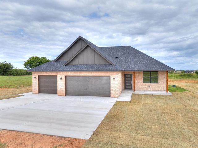 1321 Chisolm Trail Lane, Tuttle, OK 73089