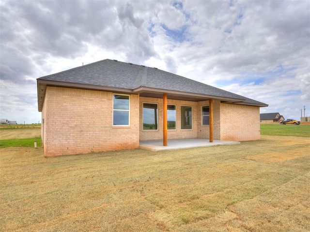 1321 Chisolm Trail Lane, Tuttle, OK 73089