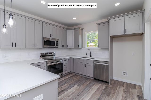 437 Evans Street, Wilmington, NC 28405