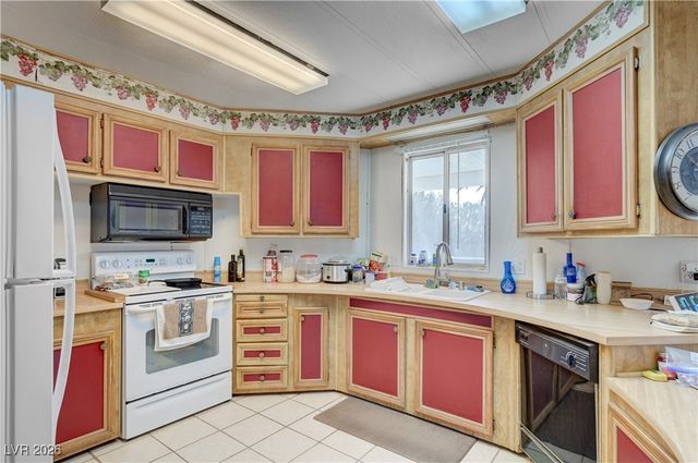 510 Scott Avenue, Overton, NV 89040