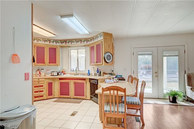 510 Scott Avenue, Overton, NV 89040