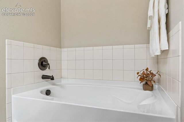8752 Eckberg Heights, Colorado Springs, CO 80924