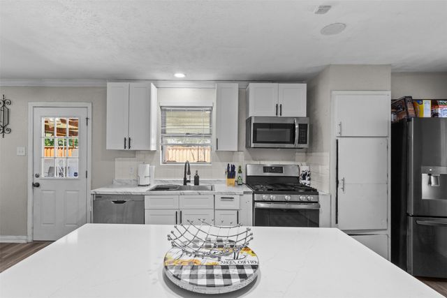 2505 Robin Lane, Garland, TX 75041