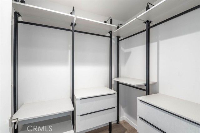 7341 Valmont Street 102, Tujunga (los Angeles), CA 91042