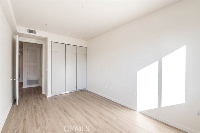 7341 Valmont Street 102, Tujunga (los Angeles), CA 91042