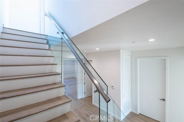 7341 Valmont Street 102, Tujunga (los Angeles), CA 91042