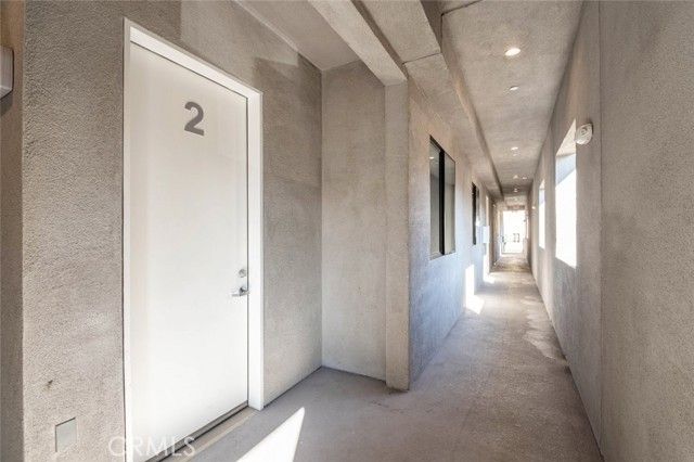 7341 Valmont Street 102, Tujunga (los Angeles), CA 91042