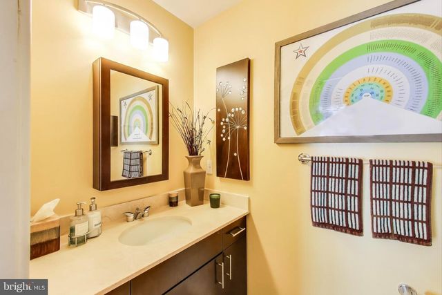 910 M ST NW #1022, Washington, DC 20001