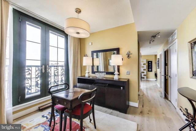 910 M ST NW #1022, Washington, DC 20001