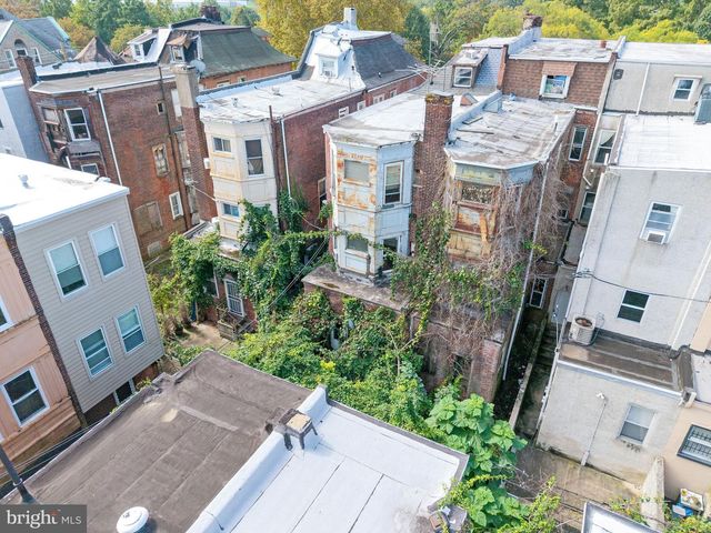 2209 N 33RD ST, Philadelphia, PA 19132