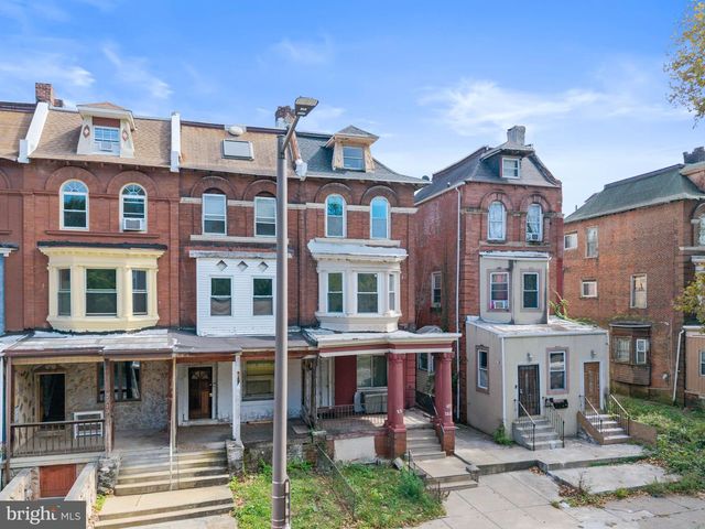 2209 N 33RD ST, Philadelphia, PA 19132