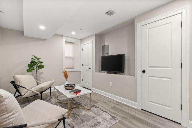 15R Belknap St 15R, Arlington, MA 02474