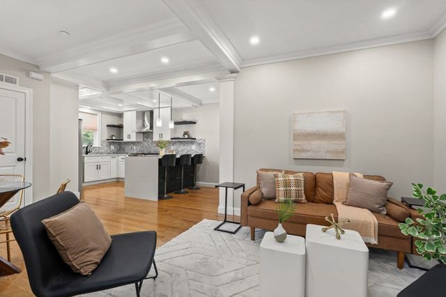 15R Belknap St 15R, Arlington, MA 02474