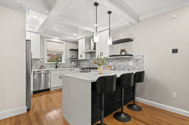 15R Belknap St 15R, Arlington, MA 02474