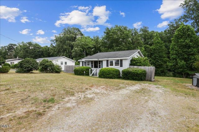 5776 Pearces Road, Louisburg, NC 27549