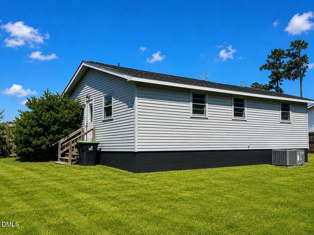 5776 Pearces Road, Louisburg, NC 27549