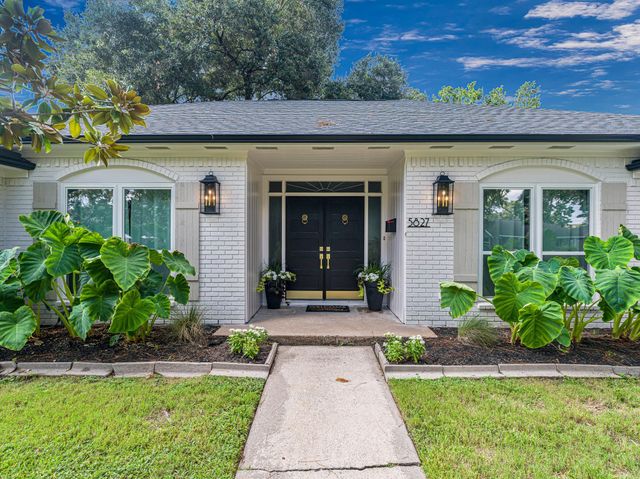 5827 Dumfries Drive, Houston, TX 77096
