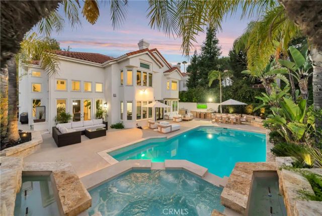 3793 Camino Codorniz, Calabasas, CA 91302