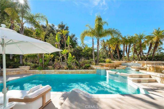 3793 Camino Codorniz, Calabasas, CA 91302