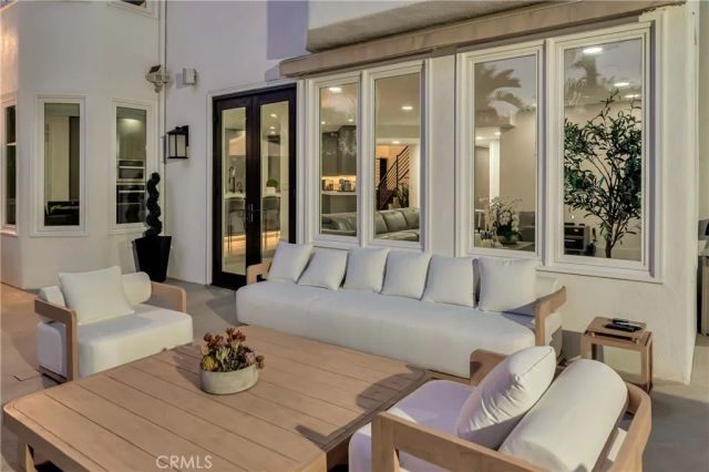 3793 Camino Codorniz, Calabasas, CA 91302