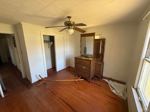 303 Yoakum Ct, Pensacola, FL 32505