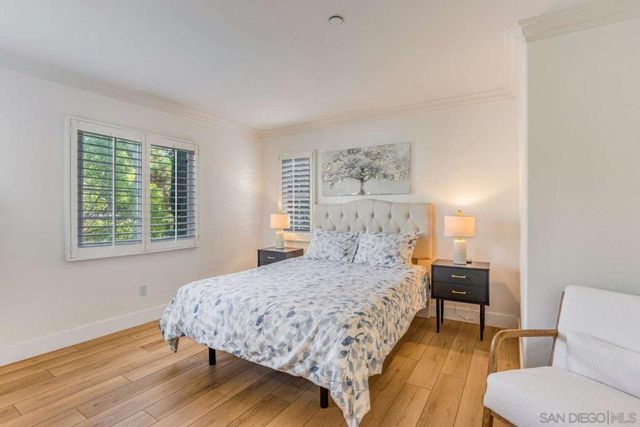 86 Canyoncrest, Irvine, CA 92603