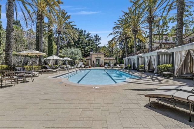 86 Canyoncrest, Irvine, CA 92603