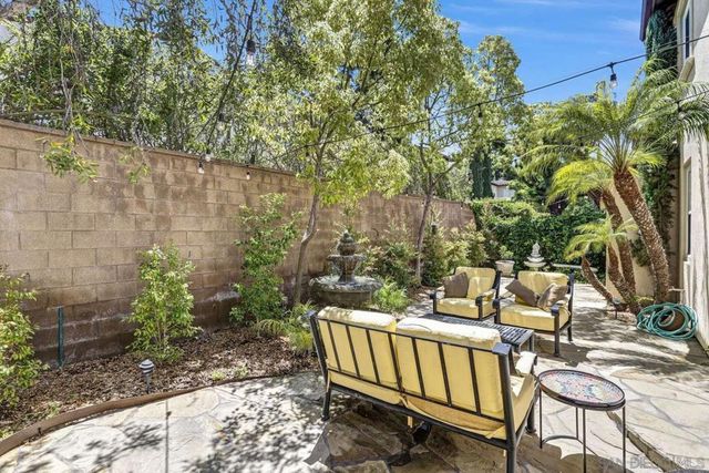 86 Canyoncrest, Irvine, CA 92603