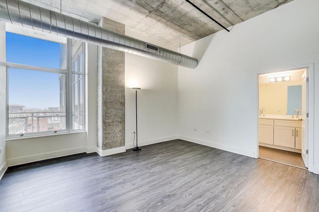 50 E 16th Street 1304, Chicago, IL 60616