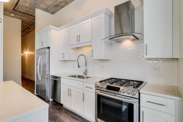 50 E 16th Street 1304, Chicago, IL 60616