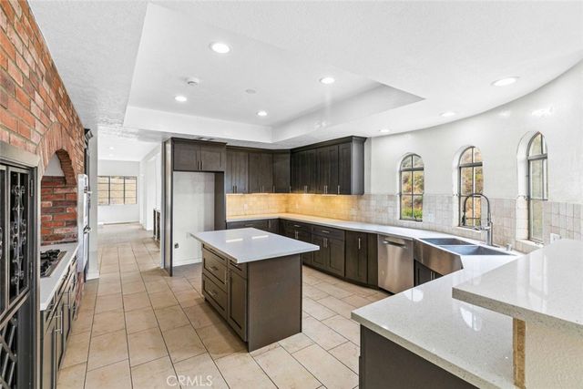 631 Caleb Street, Glendale, CA 91202