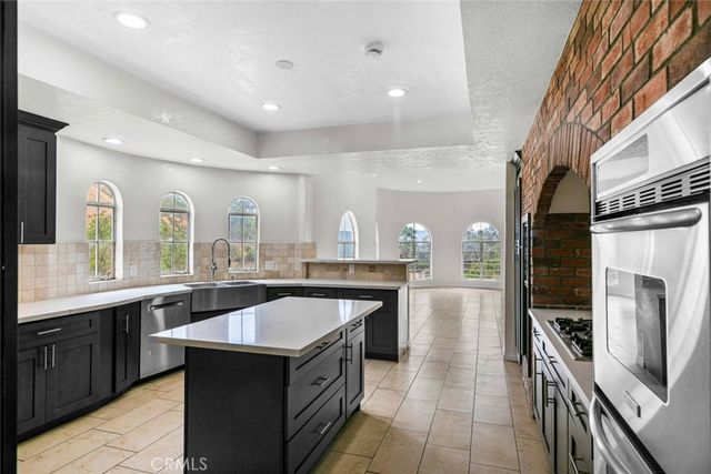 631 Caleb Street, Glendale, CA 91202