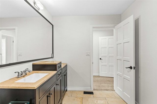 631 Caleb Street, Glendale, CA 91202