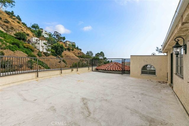 631 Caleb Street, Glendale, CA 91202