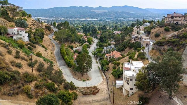 631 Caleb Street, Glendale, CA 91202