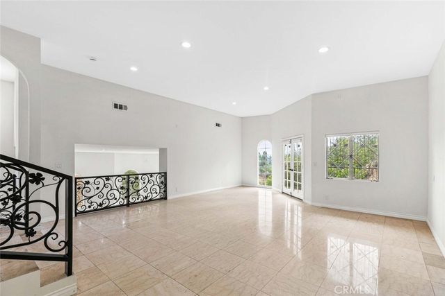 631 Caleb Street, Glendale, CA 91202