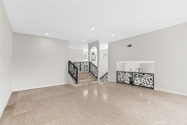 631 Caleb Street, Glendale, CA 91202
