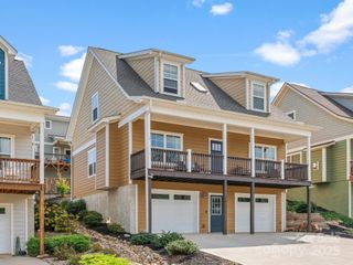 18 Greenwood Fields Drive, Asheville, NC 28804