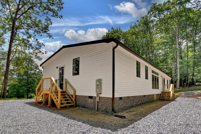 5668 Mobile Road, Blue Ridge, GA 30513