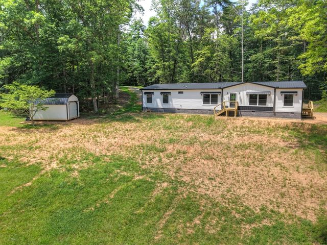 5668 Mobile Road, Blue Ridge, GA 30513