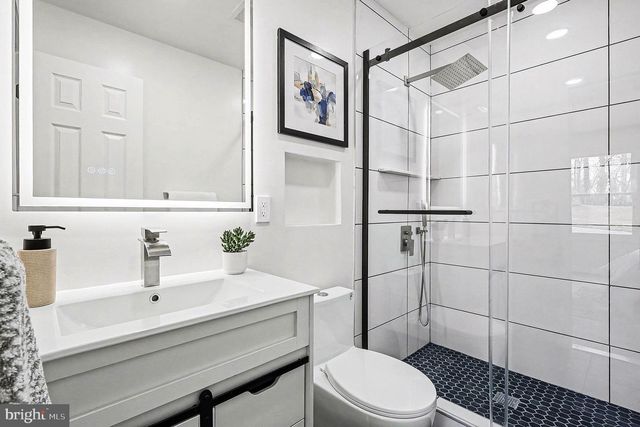 6214 GARRETSON ST, Burke, VA 22015