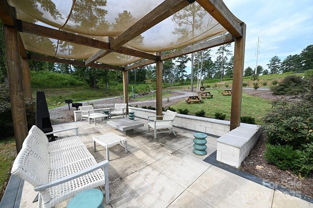2576 Jumping Run, Connelly Springs, NC 28612