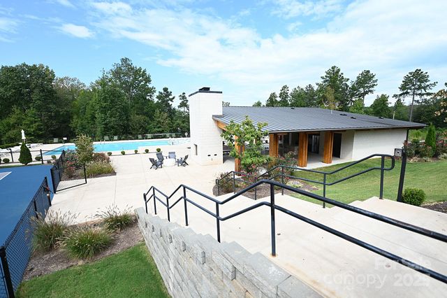 2576 Jumping Run, Connelly Springs, NC 28612