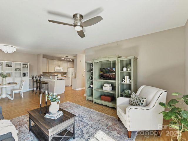 19763 Deer Valley Drive, Cornelius, NC 28031