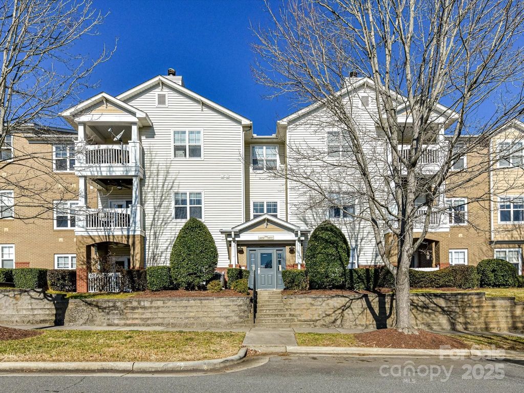 19763 Deer Valley Drive, Cornelius, NC 28031