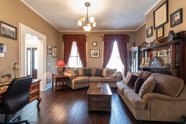 1001 RANDOLPH ST, Glasgow, MO 65254