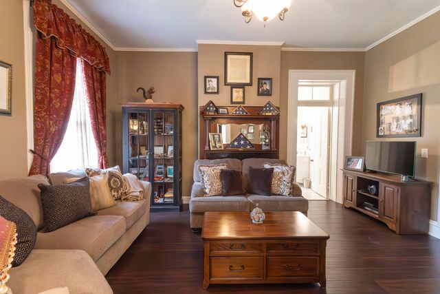 1001 RANDOLPH ST, Glasgow, MO 65254