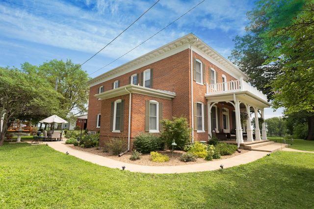 1001 RANDOLPH ST, Glasgow, MO 65254